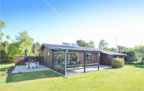 Cozy Home In Væggerløse With Kitchen, Bogø By
